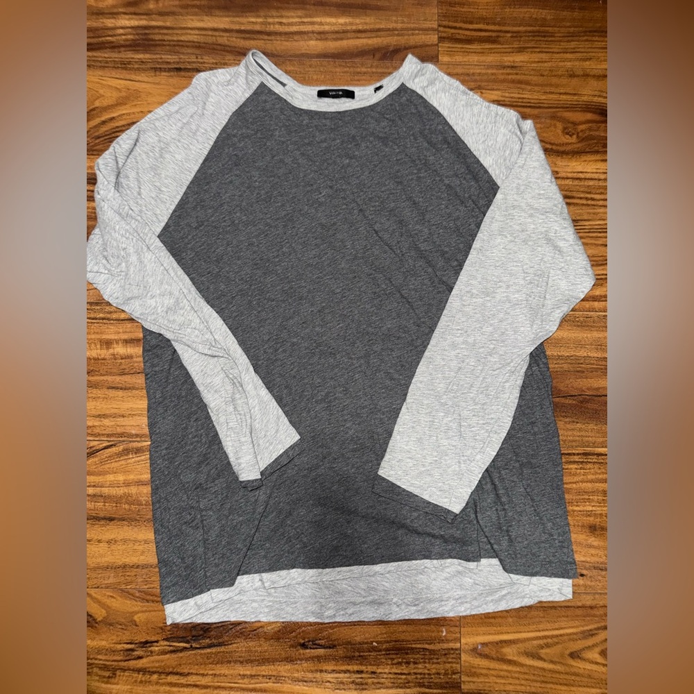 Vince Men’s Double Layer Baseball Crew size XL